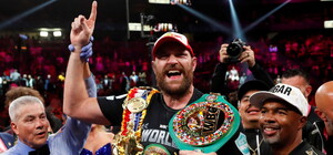 Тайсон Фьюри не выйдет на ринг против Диллиана Уайта в 2022 году: что это значит для Александра Усика