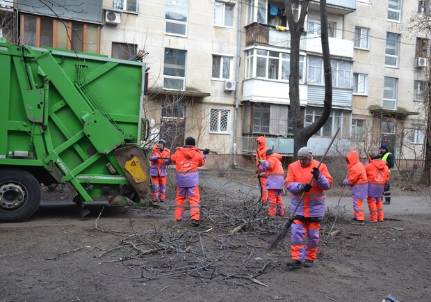Чистый город: в Одессе протестировали новый формат уборки улиц. 
