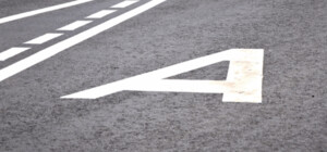 На Виноградаре начали обустраивать полосы для общественного транспорта