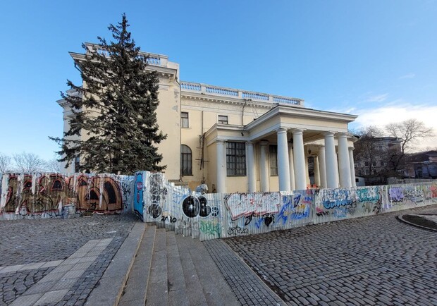 Графський маєток: минуле та сьогодення Воронцовського палацу. 