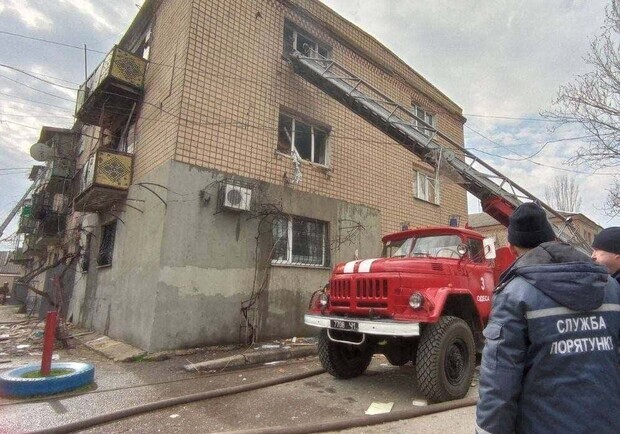 В Одесі мешканці аварійного будинку не можуть нове житло від міста. 