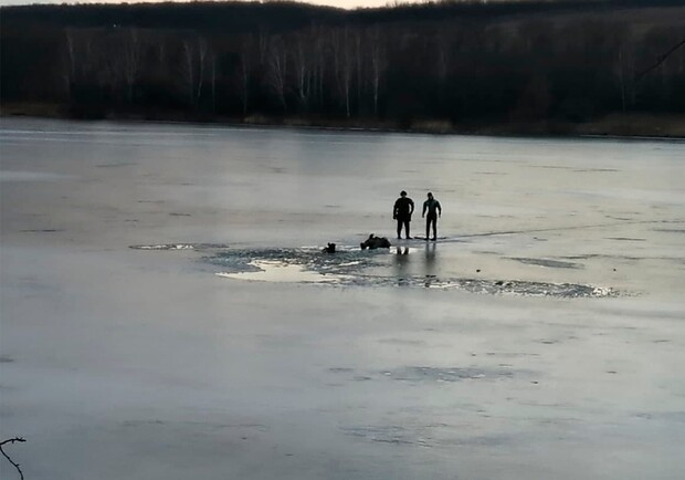 В Одесской области рыбак провалился под лед и погиб. 