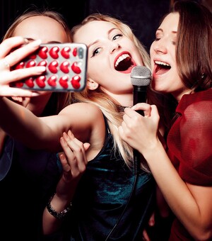 Караоке у Львові: сім місць, де можна заспівати