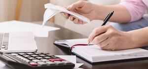 Одесситы стали получать счета за отопление нежилых помещений дома