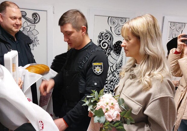 Романтика во время войны: в Одесской области зарегистрировали брак в бомбоубежище. 