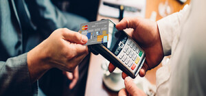 Где в Харькове снять наличные на 