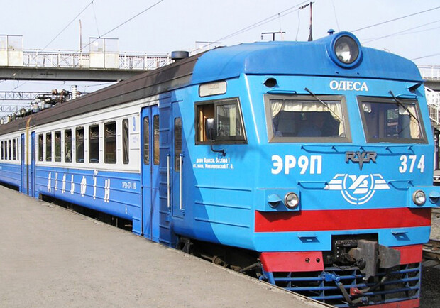 На Одещині відновлюють рух приміських поїздів. 