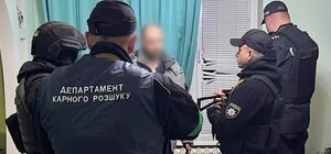 Вырезали двери, чтоб поймать: на Днепропетровщине задержали помощника оккупантов в Буче