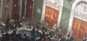 Одесити штурмують Головпоштамт та паспортні сервіси