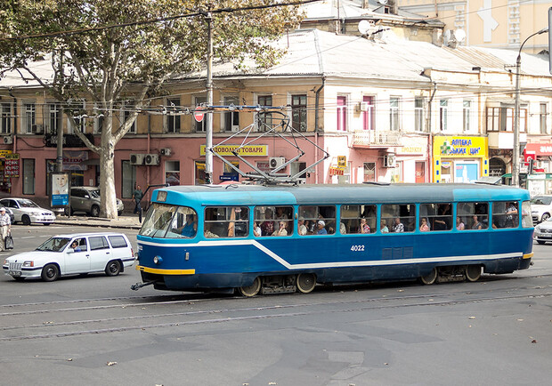 Без одного трамваю: як працює транспорт у Одесі 5 травня. 