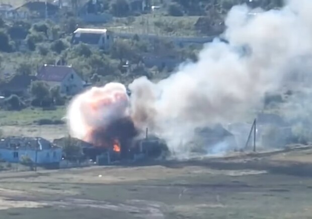 Одеські військові показали як знищили ворожу техніку (відео). 