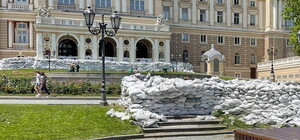 В мэрии рассказали, почему из центра Одессы убрали оборонительные сооружения