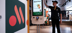 Вместо McDonald's в России открыли сеть 