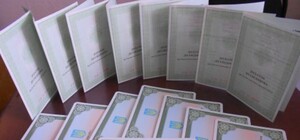 Через бойові дії: де видаватимуть атестати школярам Харкова та області