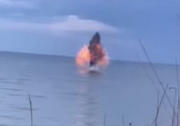У берегов Одесской области уничтожили вражескую мину, которую прибило штормом. 