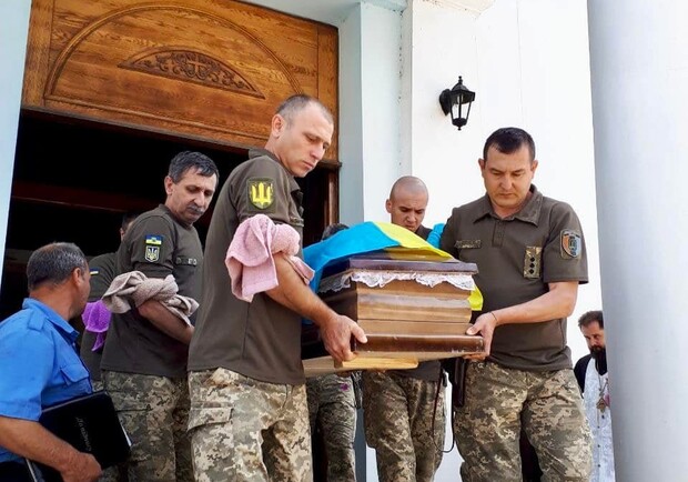 В Одесской области попрощались с двумя защитниками Украины. 
