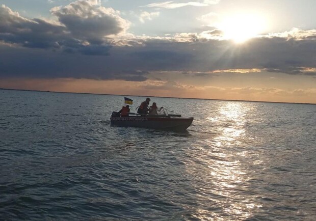 На Одещині на озері зникли два рибалки: тіло одного знайшли. 