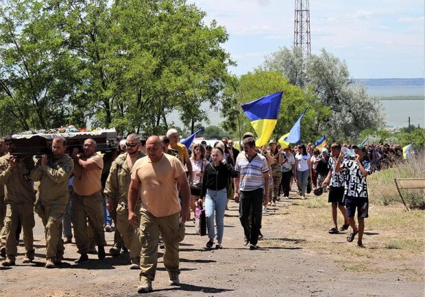 В Одесской области попрощались с 10 воинами, которые погибли на войне. 