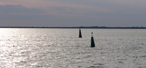 В Одесской области на мине подорвался плавкран