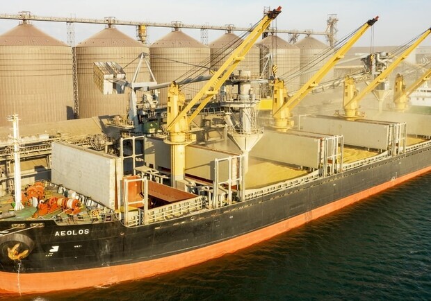 Цифра дня: скільки зерна вже вивезли із портів Одеської області. 