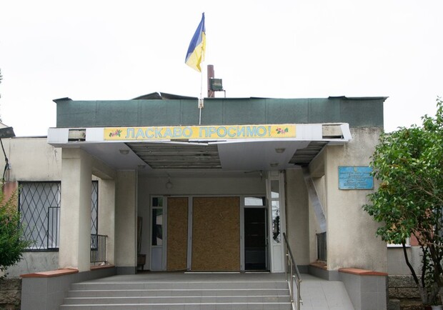 Стало відомо, скільки навчальних закладів Одеської області постраждали від ракетного обстрілу. 