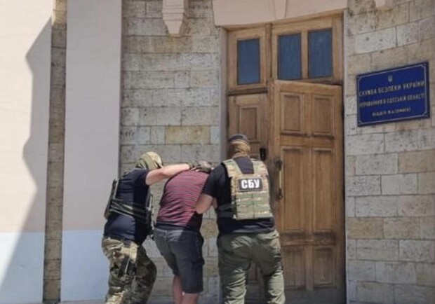 СБУ затримала "тіктокера" з Одеської області, який виправдовував РФ. 