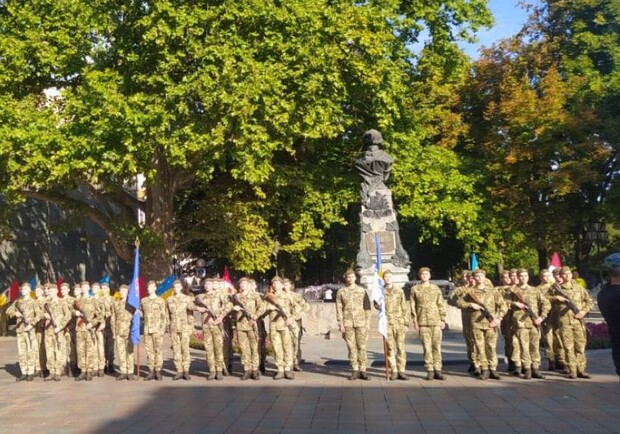 Как в Одессе отмечают День города во время войны - фото