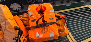 У Чорному морі сплив дірявий пліт із затонулого крейсера 