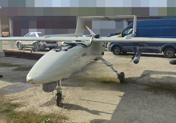 ВСУ удалось сбить иранский дрон "Мохаджер-6", который летел на Одессу. 