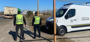 На трасі Одеса-Рені перевіряють вантажівки та фури: що трапилося