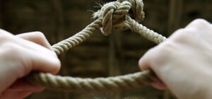 В Запорожье патрульные спасли мужчину, который хотел покончить с собой (видео)