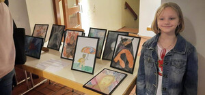 Рисовала и продавала в Германии картины с котиками: семилетняя одесситка помогла детям из Николаева