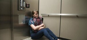 Что делать и куда обращаться в Днепре, если застряли в лифте