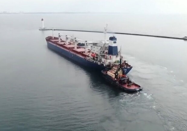За пшеницею для Сомалі: до порту Одеса в рамках програми допомоги бідним країнам зайшло третє судно. 
