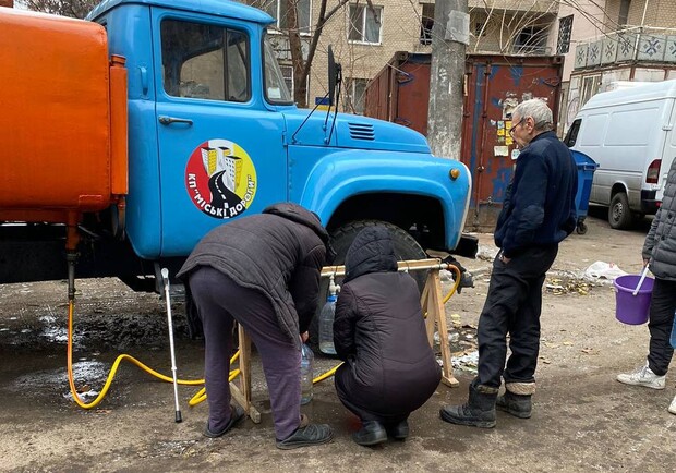 В Одесі працюють крапки із водою: де можна набрати. 