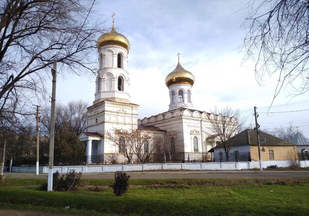 Поселок Суворово в Одесской области хотят переименовать в Шикирли-Китай. 