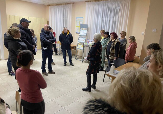 В Одесі відкрили перший "Пункт незламності" у школі з автономним опаленням. 