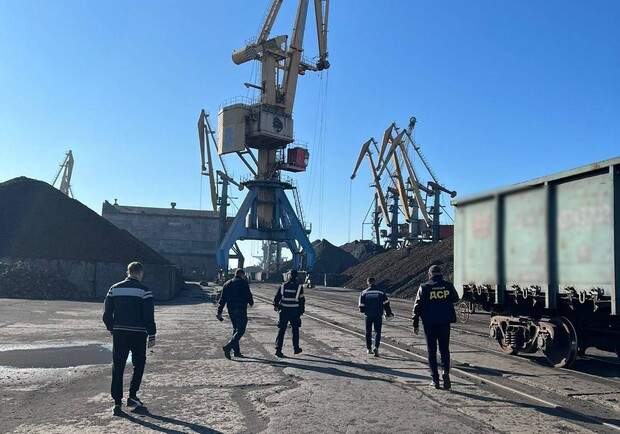 Російську руду на 20 мільйонів доларів із Одеської області передали АРМА. 