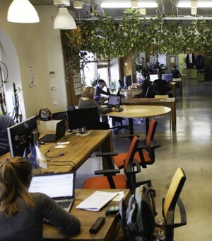 Получи ответ: где в Одессе можно поработать онлайн во время отключения света (адреса)