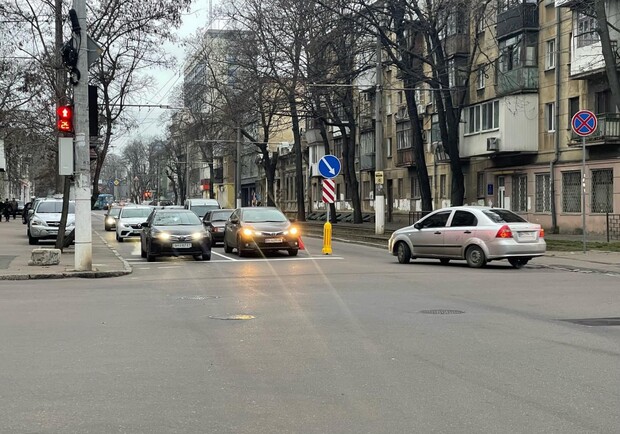 Двухстороннее движение на Канатной в Одессе: стало ли лучше. 