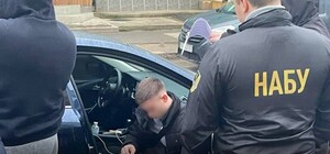 Мера одного з міст на Одещині затримали на хабарі