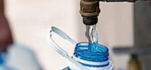 В Одессе начали работу мобильные водовозки и бюветы (обновлено)