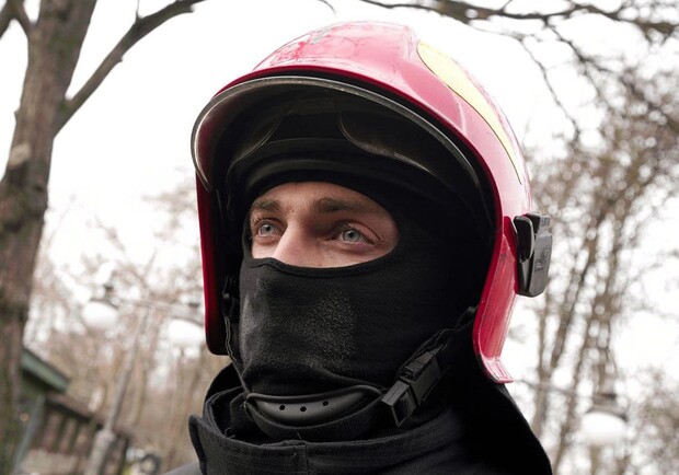 Смертельный пожар и помощь населению: как прошли сутки у одесских спасателей. 