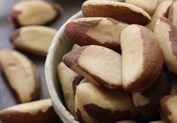На одесский рынок могли попасть опасные орехи, которые вызывают опухоли и цирроз печени. 