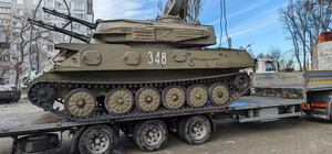 С территории музея Богуслаева вывозят военную технику: что известно