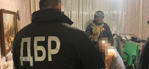 Просверлили руку: в Днепре банда под видом военных пытала и грабила горожан