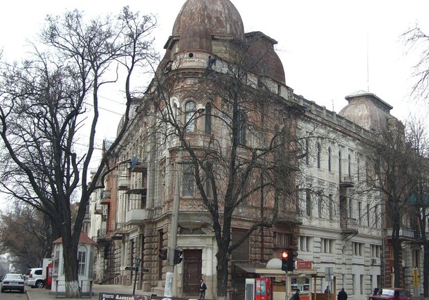 Одесситка получит более 200 тысяч гривен компенсации от городских властей за повреждение квартиры. 