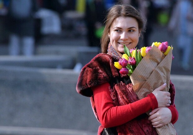 Отримай відповідь: скільки стоять в Одесі квіти до Міжнародного жіночого дня. 