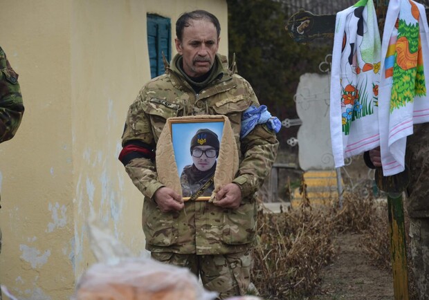 На Одещині попрощалися із захисником Русланом-Ігорем Жосаном.  