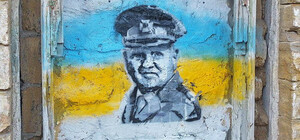 В Одесі на стіні будинку намалювали портрет Валерія Залужного